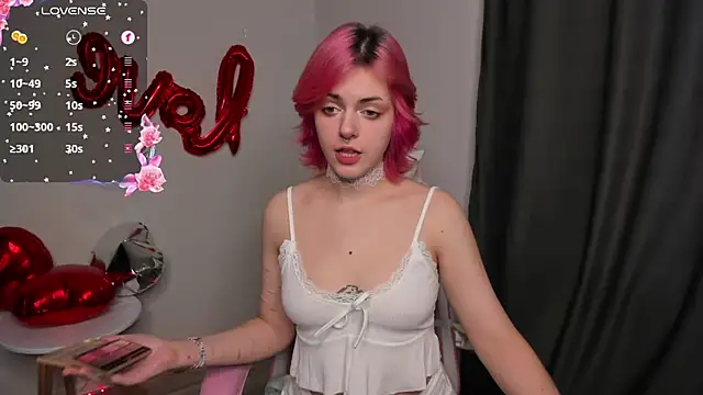 Roxy Wi online show from February 9, 8:22 am