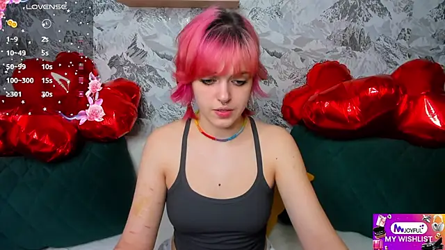 Roxy Wi online show from February 13, 8:17 am