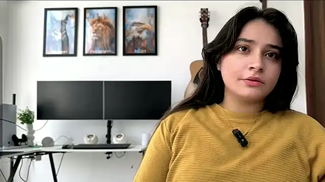 demieliss online show from May 26, 8:32 am