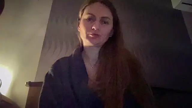 Snapshot of Viola_sweet chatting on November 19, 5:07 am Viola sweet online show from November 19, 5:07 am