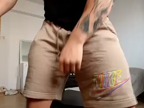 juandking online show from December 9, 10:11 am