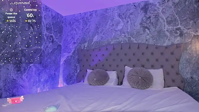 Aprillbrunette online show from February 1, 2:47 am