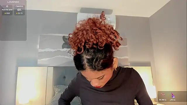 Aprillbrunette online show from December 17, 2:39 am