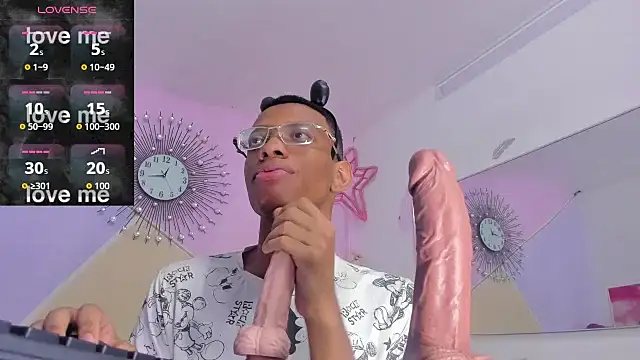 Tiffany Valentine15 online show from November 18, 11:58 am