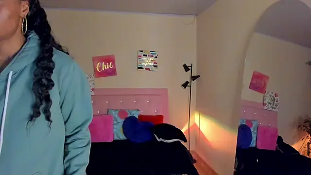 keyla roberts777 online show from January 4, 5:37 am