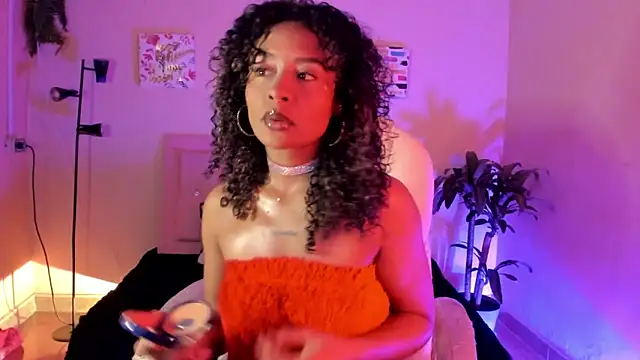 keyla roberts777 online show from February 12, 3:40 am