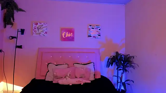 keyla roberts777 online show from February 12, 7:02 am