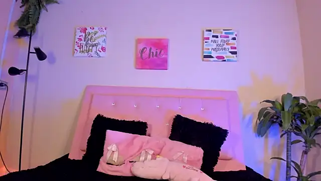 keyla roberts777 online show from February 23, 6:39 am