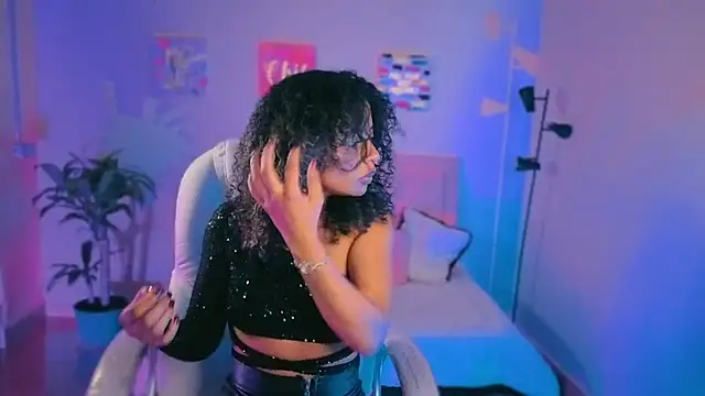 keyla roberts777 online show from March 19, 7:27 pm