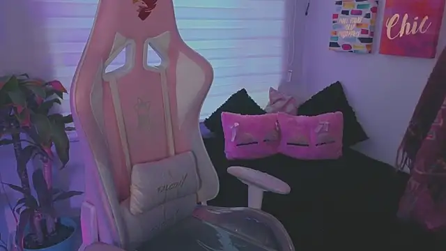 keyla roberts777 online show from September 12, 12:27 pm