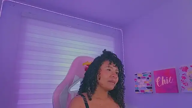 keyla roberts777 online show from September 23, 7:17 pm