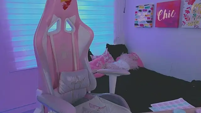 keyla roberts777 online show from September 25, 8:56 pm