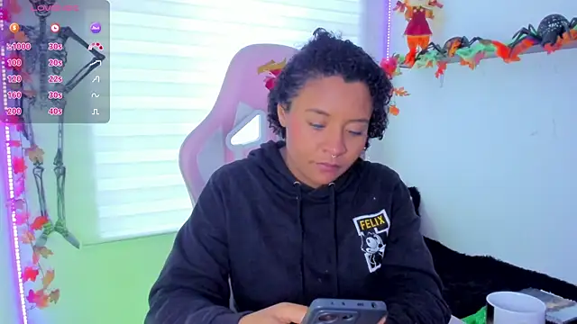 keyla roberts777 online show from October 31, 11:55 am