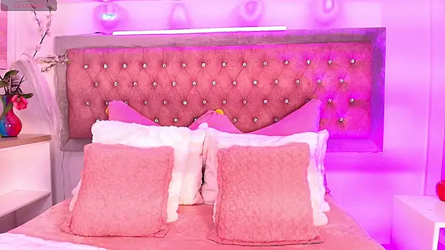 Tayzon Foxxx online show from October 26, 12:44 pm