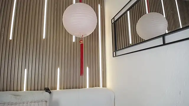 Snapshot of Tayzon_Foxxx chatting on February 12, 12:55 pm Tayzon Foxxx online show from February 12, 12:55 pm