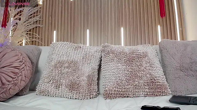 Snapshot of Tayzon_Foxxx chatting on March 31, 8:20 pm Tayzon Foxxx online show from March 31, 8:20 pm