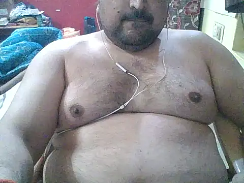 ARYANAVAILABLE online show from May 11, 11:02 pm