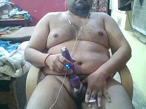 ARYANAVAILABLE online show from May 12, 11:24 pm