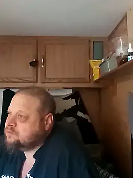 Snapshot of tjmacksjr chatting on February 6, 5:49 pm tjmacksjr online show from February 6, 5:49 pm