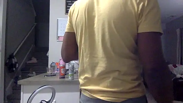 Snapshot of Smashersjk chatting on February 14, 3:33 am Smashersjk online show from February 14, 3:33 am