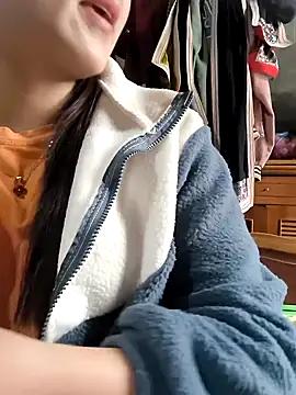 Sweetlove 77 online show from January 2, 6:40 am