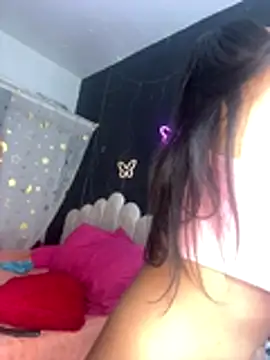 AlisonHoot69 online show from October 18, 8:15 am