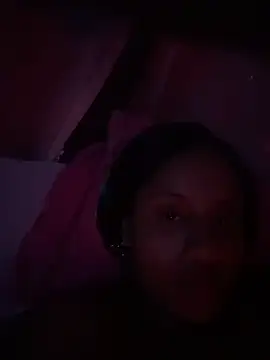 AlisonHoot69 online show from March 15, 2:28 am