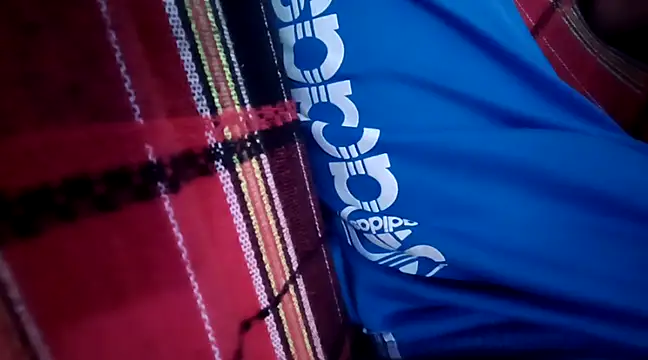 Snapshot of PIKAdePAU27 chatting on January 20, 11:24 am PIKAdePAU27 online show from January 20, 11:24 am