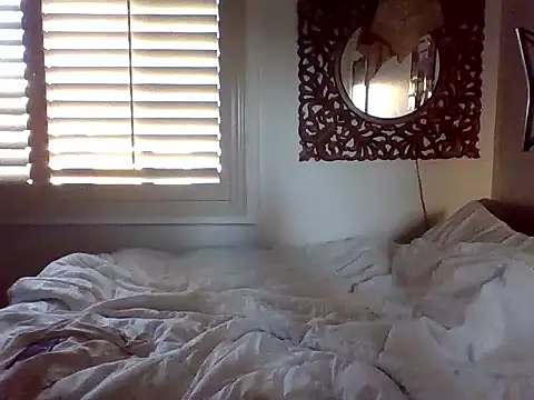 Snapshot of tengocanicas chatting on December 18, 3:33 pm tengocanicas online show from December 18, 3:33 pm