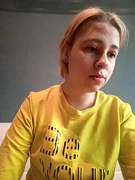 Snapshot of Gussie_Bridie chatting on December 6, 9:54 am Gussie Bridie online show from December 6, 9:54 am
