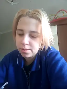 Snapshot of Gussie_Bridie chatting on January 21, 8:52 am Gussie Bridie online show from January 21, 8:52 am