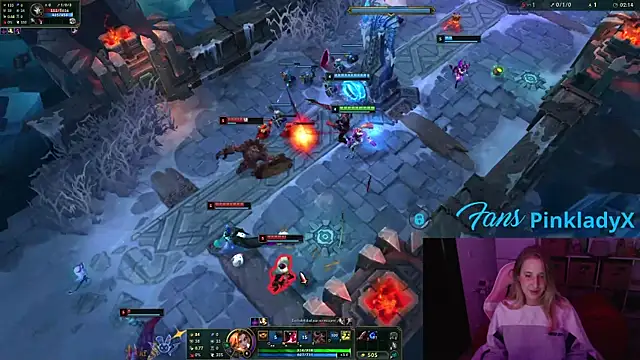 Snapshot of Pinkyladyxxx chatting on January 16, 1:37 am Pinkyladyxxx online show from January 16, 1:37 am