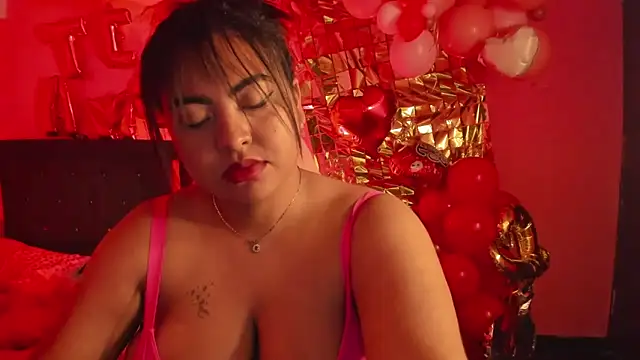 ivy roosx online show from February 21, 11:10 pm