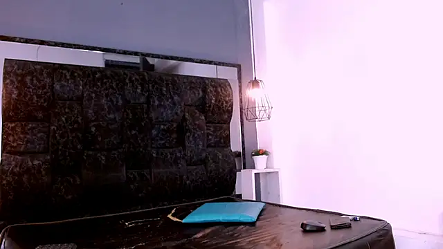 Jose Smoke online show from February 12, 3:18 am