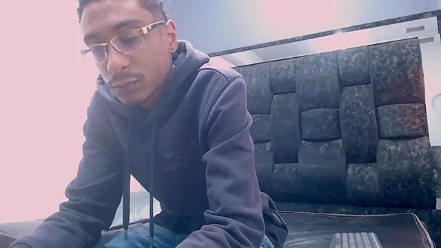 Jose Smoke online show from March 18, 3:53 am