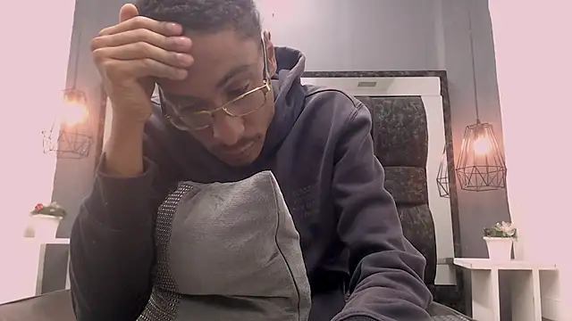 Jose Smoke online show from March 18, 6:57 am