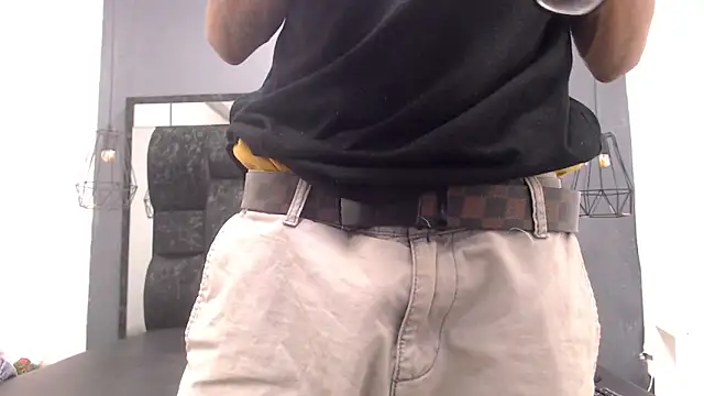 Jose Smoke online show from October 4, 3:15 am