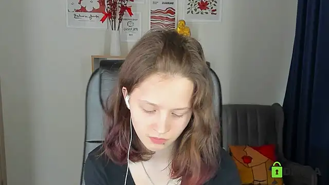 Alina Mills online show from May 17, 9:49 am