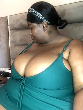 bustytitsxxx online show from December 3, 8:38 am