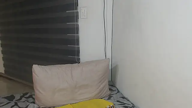 bustytitsxxx online show from March 17, 5:27 pm