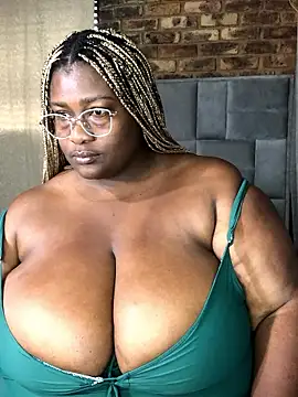 bustytitsxxx online show from January 14, 5:46 am