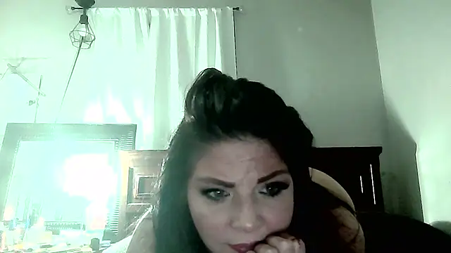 Snapshot of paiday chatting on January 4, 1:10 pm paiday online show from January 4, 1:10 pm