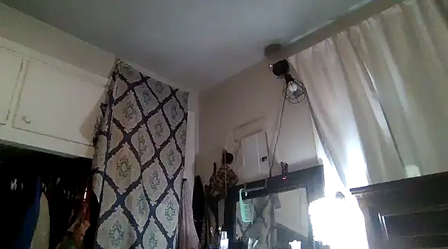 Snapshot of paiday chatting on March 9, 8:52 pm paiday online show from March 9, 8:52 pm