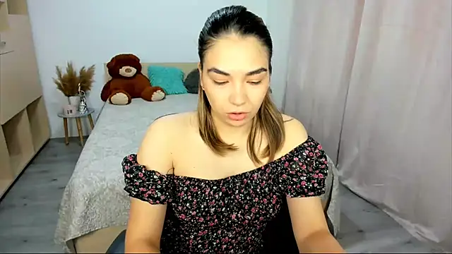 Alexa Dolly12 online show from October 6, 6:00 am