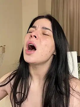 ErikaMoanXXX online show from March 11, 7:15 am