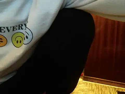 bravo23toro online show from January 12, 3:45 am