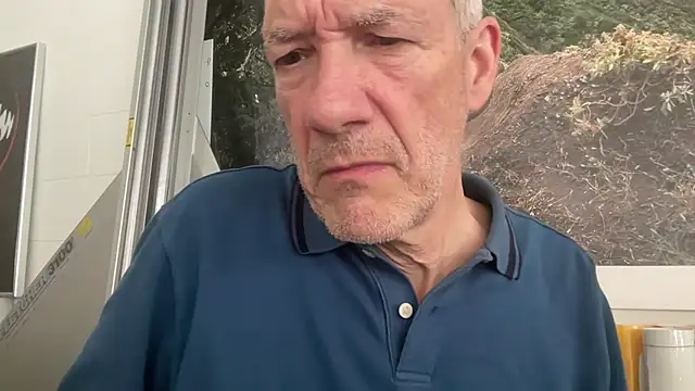 tauromolo online show from March 28, 12:21 am