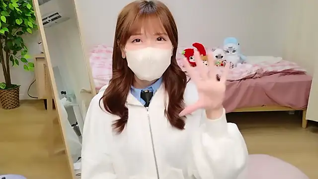 Sayuringo  online show from July 3, 11:16 am