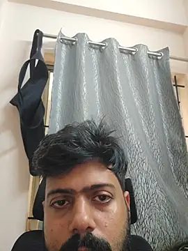 Hornie small Dick01 online show from March 12, 11:05 am