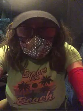 Snapshot of valeriatra69 chatting on February 9, 9:19 pm valeriatra69 online show from February 9, 9:19 pm